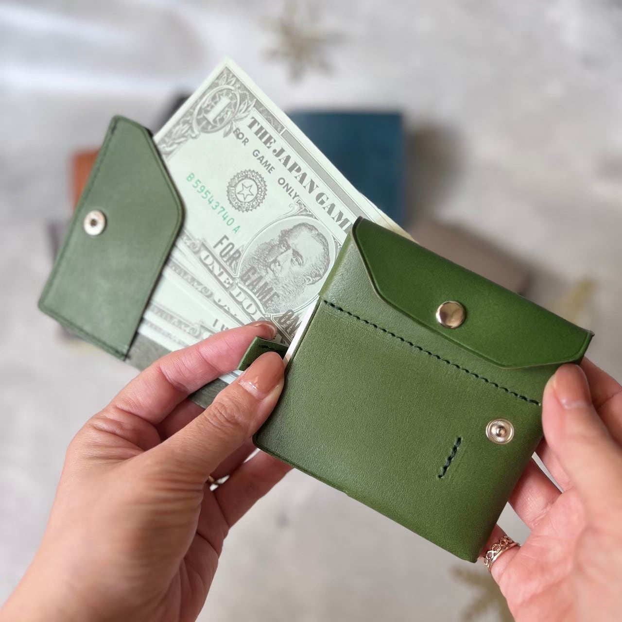 コンパクトウォレット