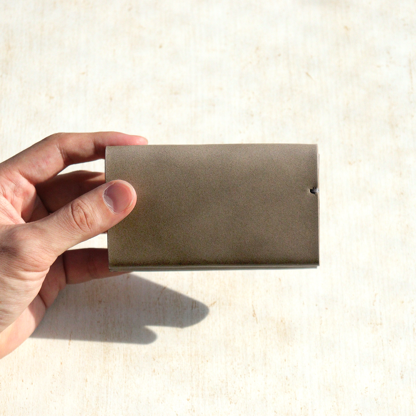 手縫い名刺入れ