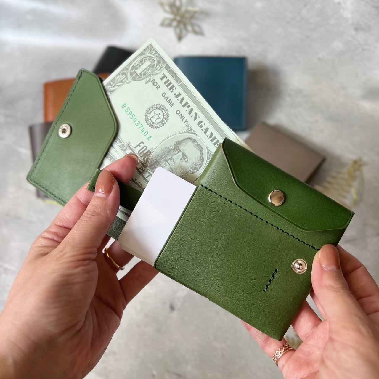 コンパクトウォレット